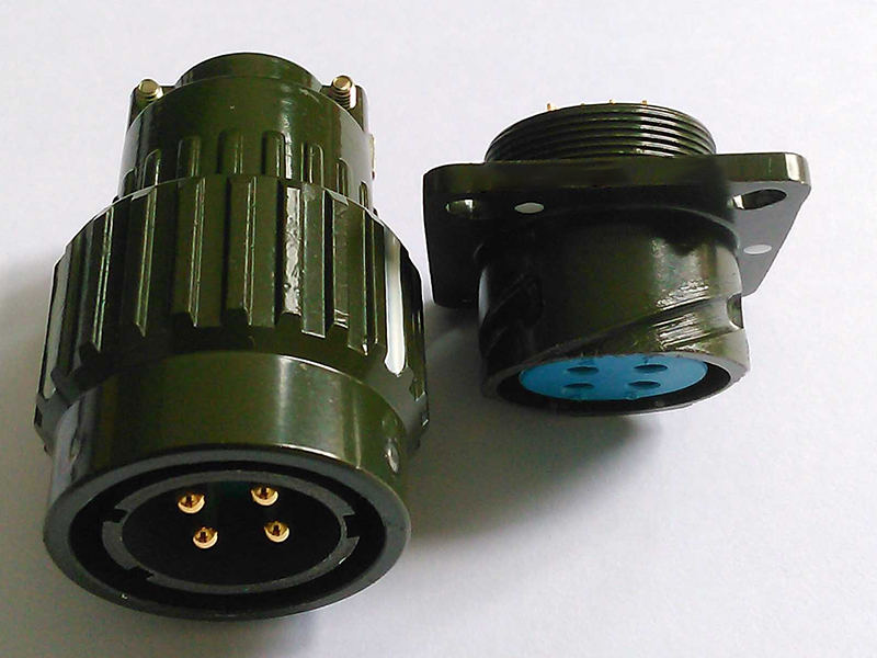 軍用連接器的優點。